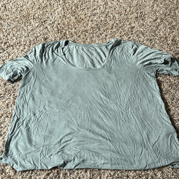 Basic t shirt - Picture 1 of 2